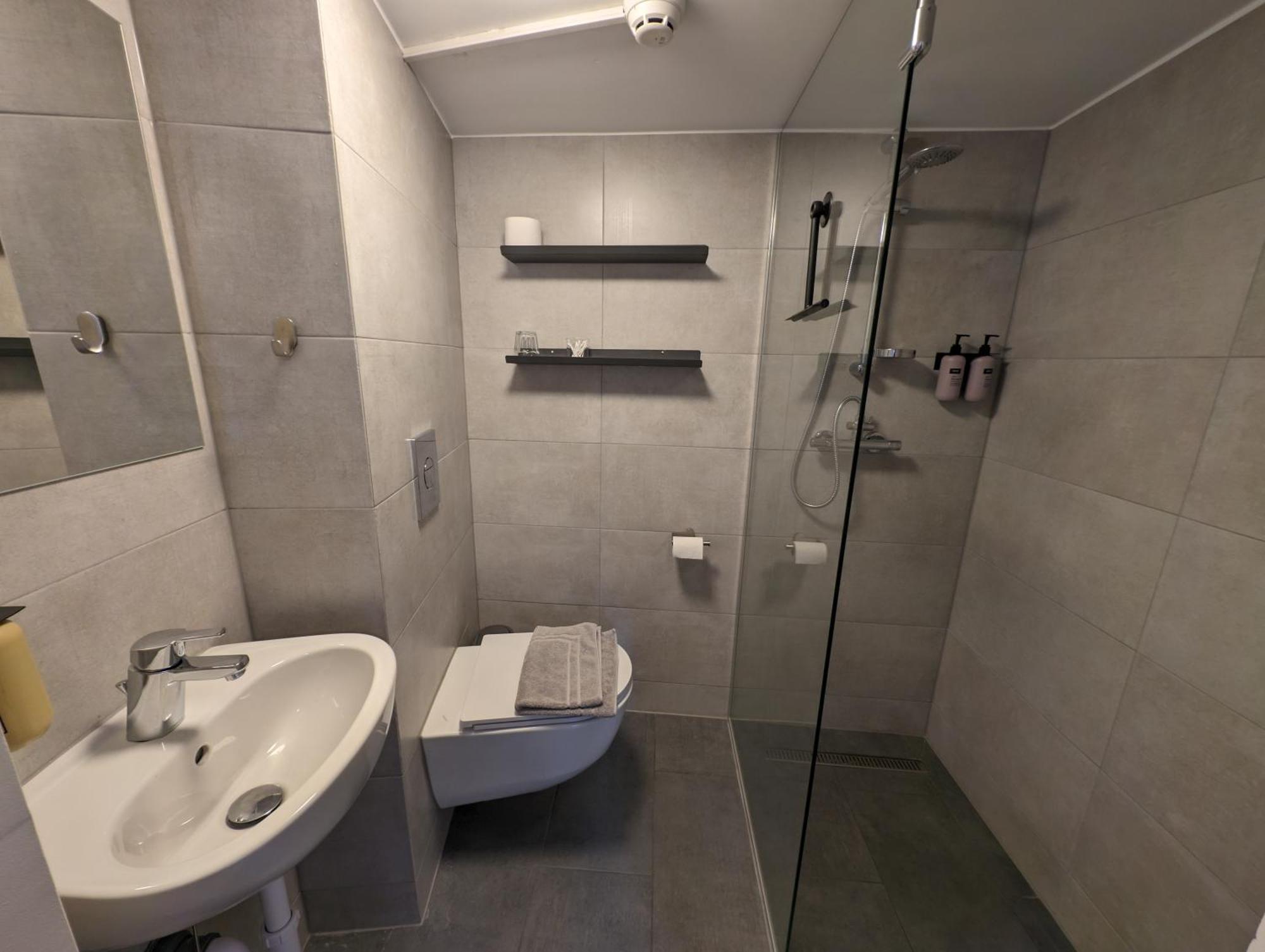 The Isafjoerthur Inn By Ourhotels Екстер'єр фото